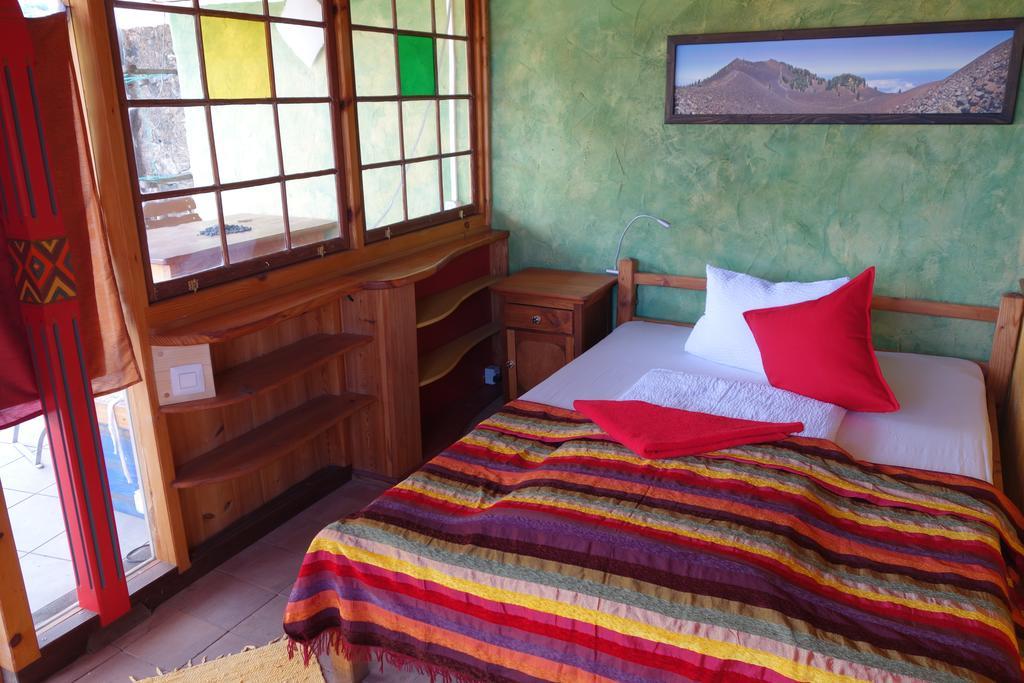 El Porvenir Hostel Los Llanos De Aridane Room photo
