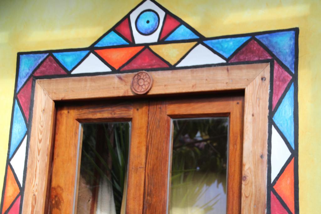 El Porvenir Hostel Los Llanos De Aridane Exterior photo