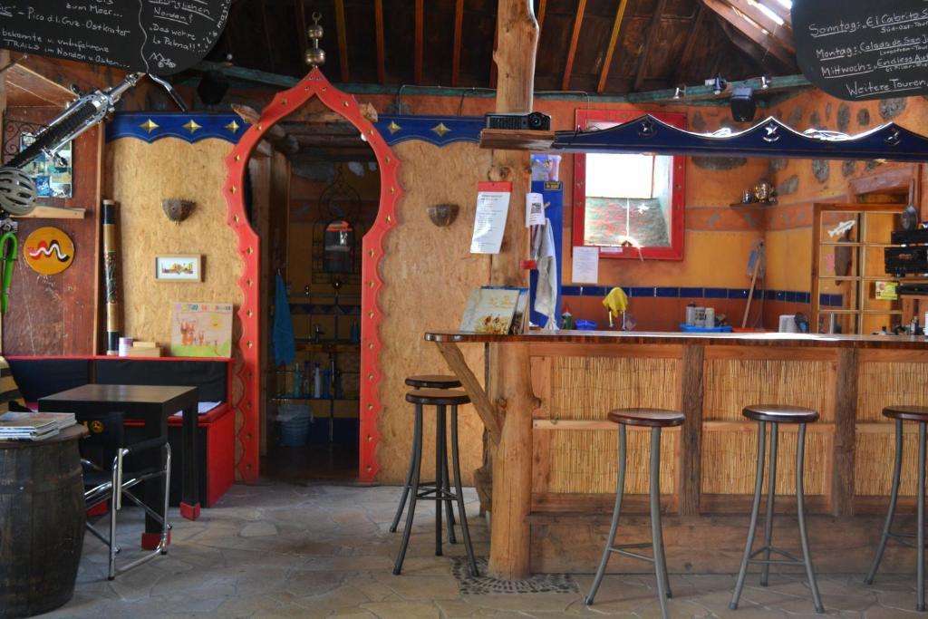El Porvenir Hostel Los Llanos De Aridane Exterior photo